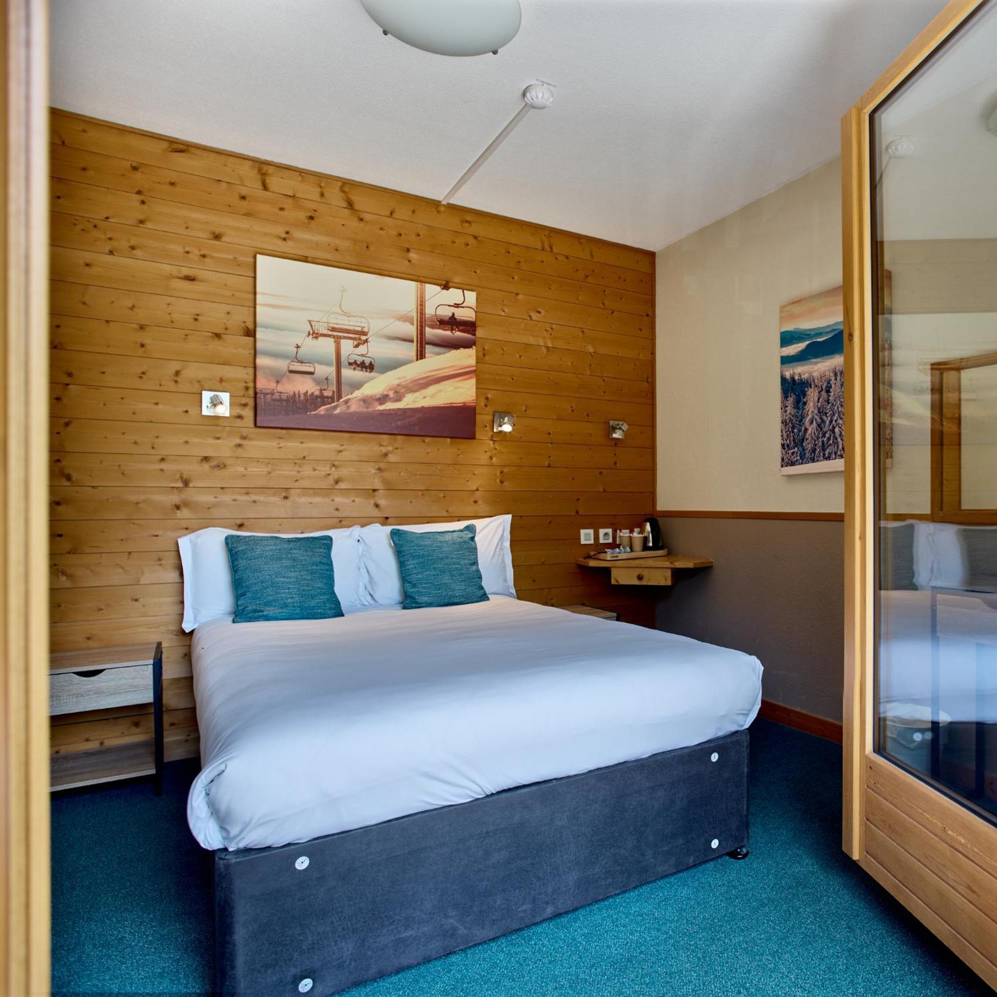 מריבל Hotel Les Grangettes מראה חיצוני תמונה