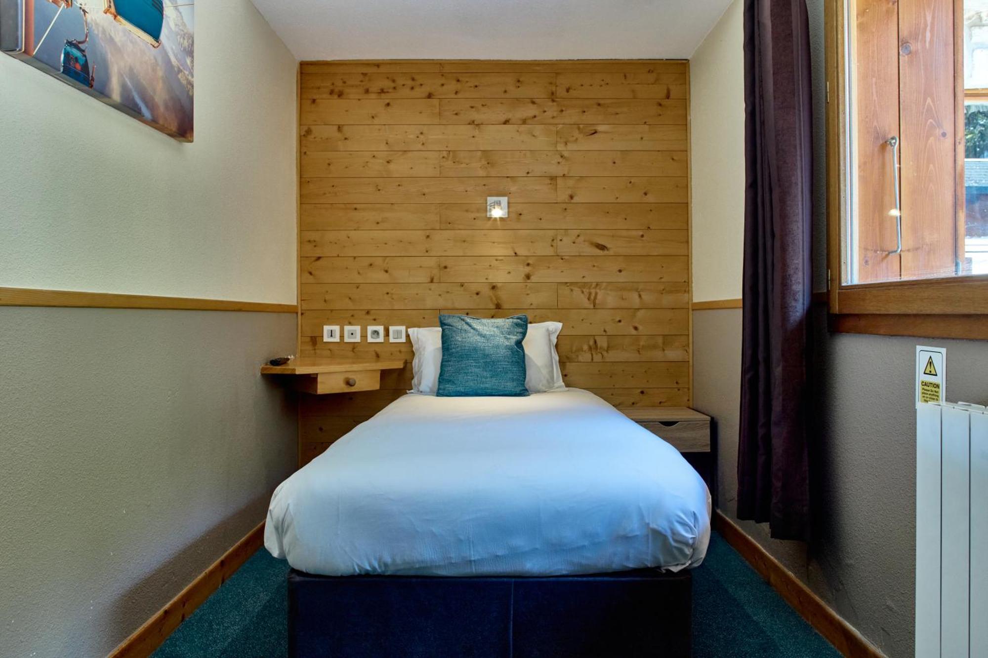 מריבל Hotel Les Grangettes מראה חיצוני תמונה